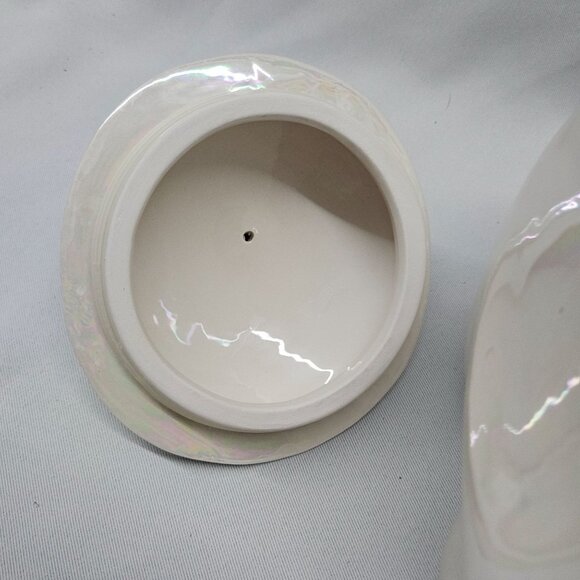 Halloween Decor Iridescent White Ceramic Skull Jar Canister With Lid - Picture 11 of 13